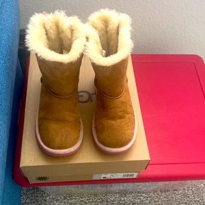UGG kid’s shoes